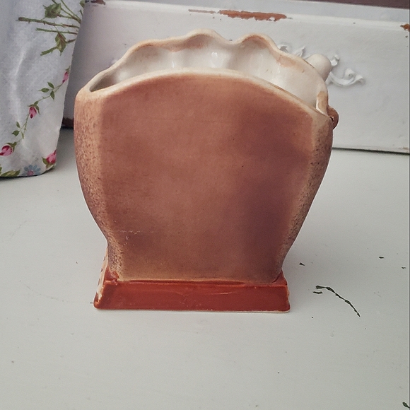 Baseball Glove Planter - Picture 2 of 7